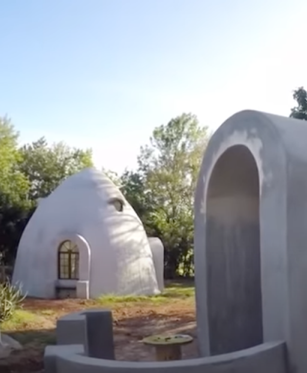 SuperAdobe in South Africa-- slate.com